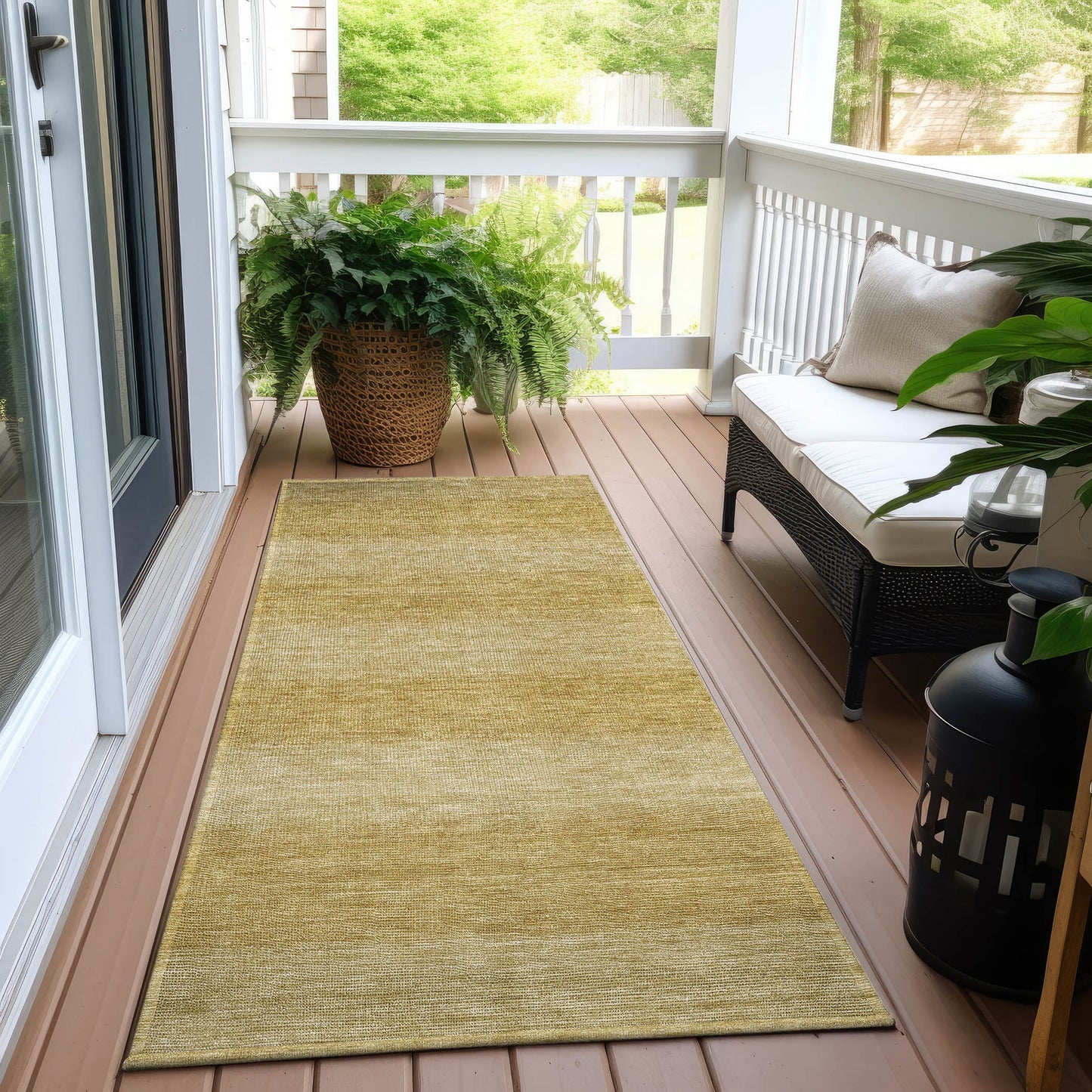 Haelius Gold Washable Indoor-Outdoor Rug