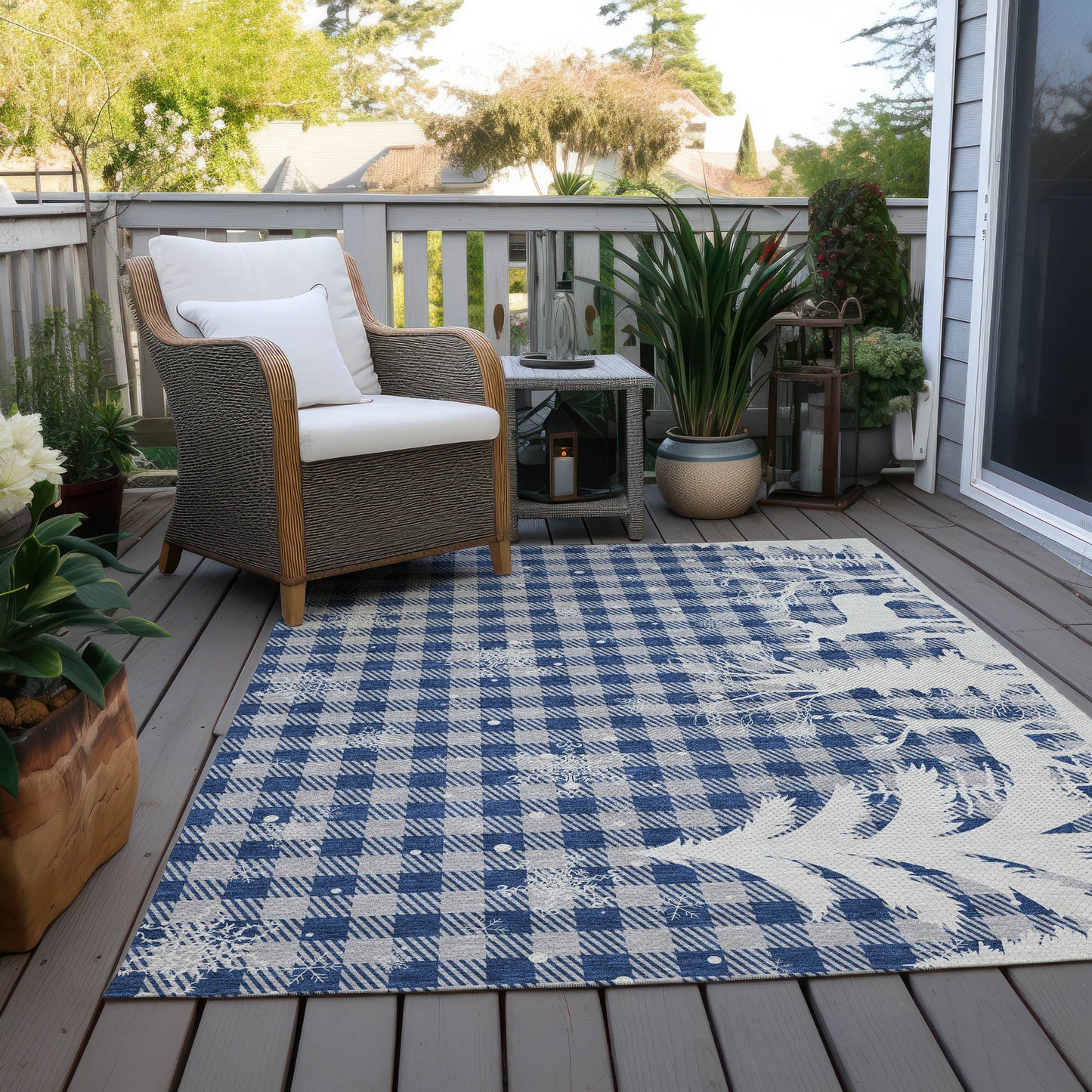 Quaora Blue Washable Indoor-Outdoor Rug