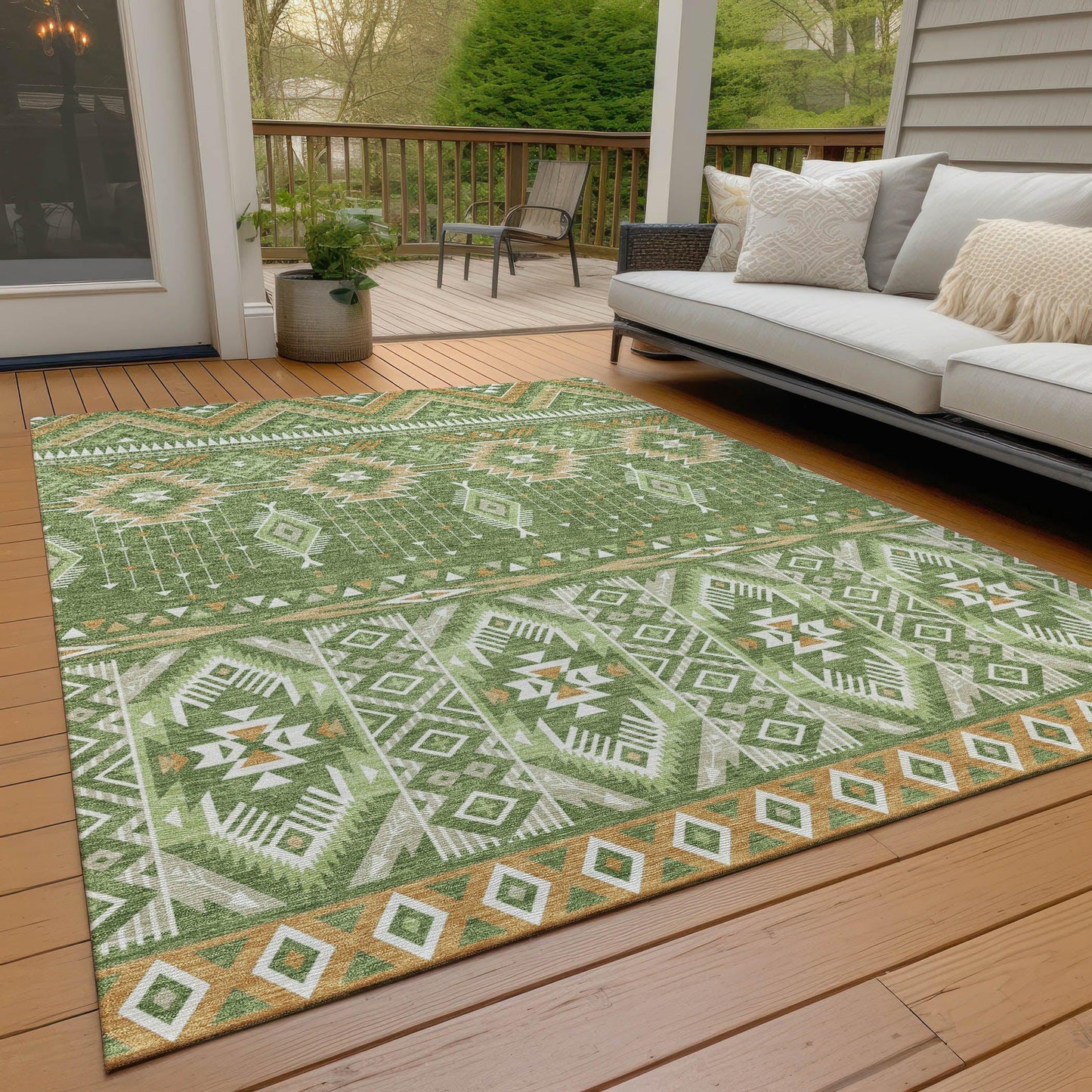 Taelien Green Washable Indoor-Outdoor Rug