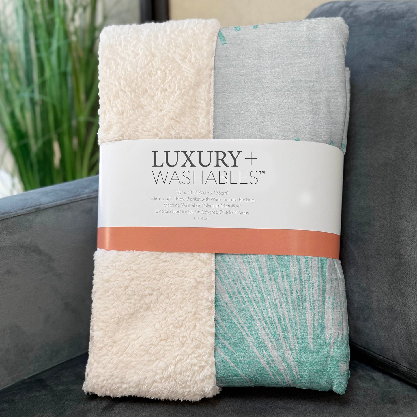 Addison Rugs Circles Teal Washable Indoor-Outdoor Rug