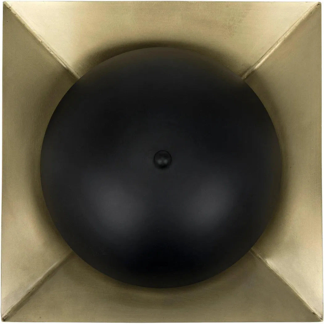 Agila Metal Sconce With Brass Finish