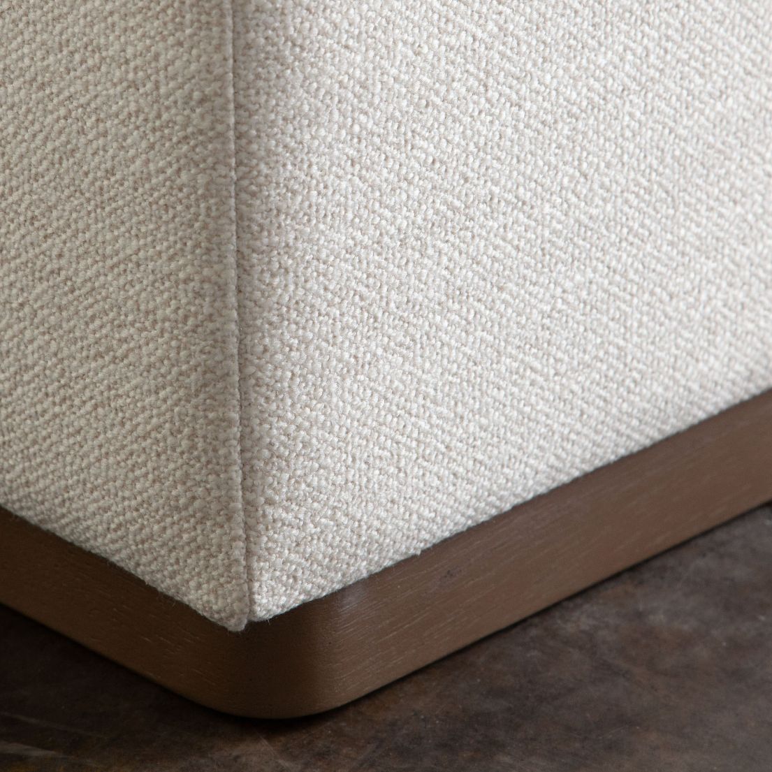 Diamond Sofa Aspen Cream Fabric Armless Chair