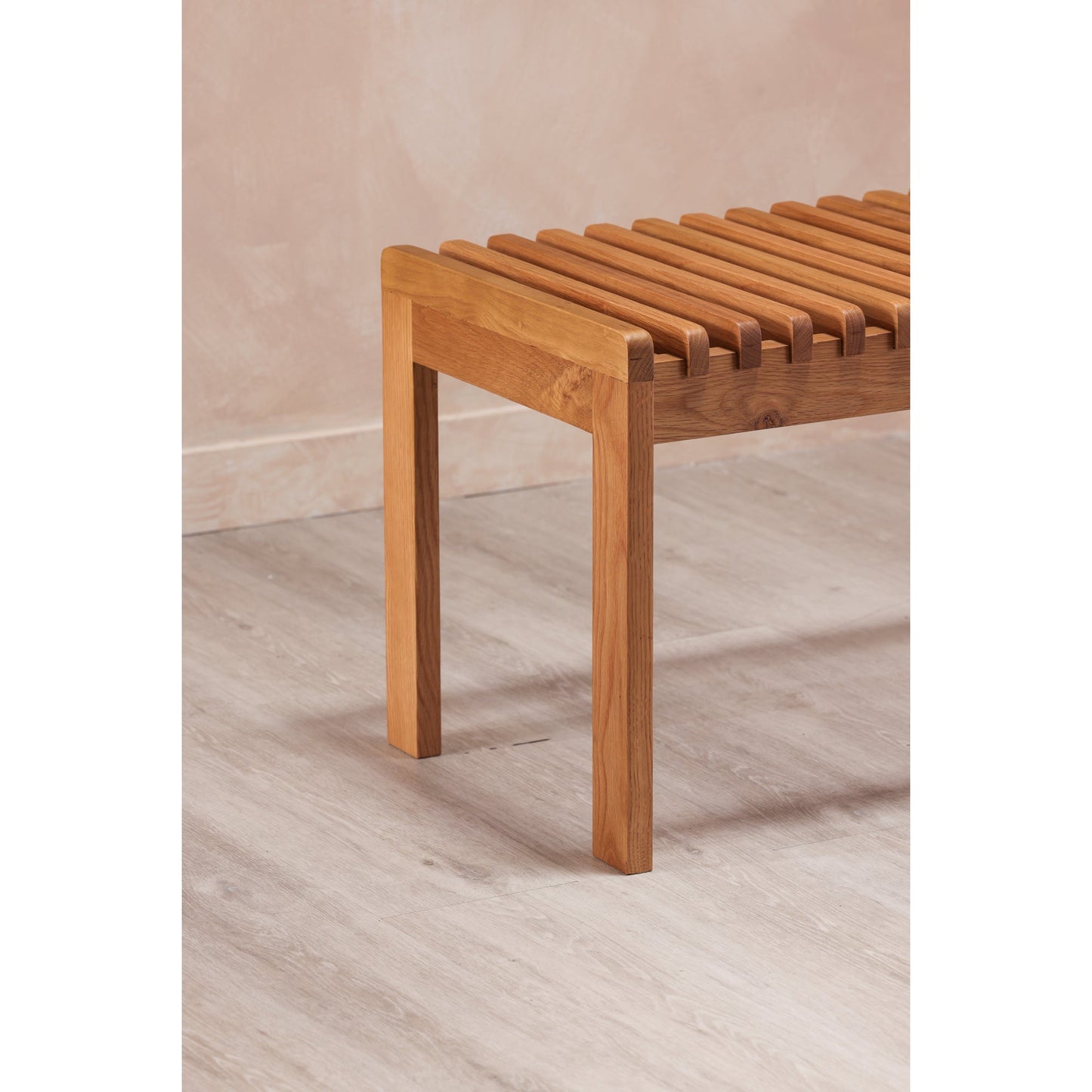 Rohe wood Bench