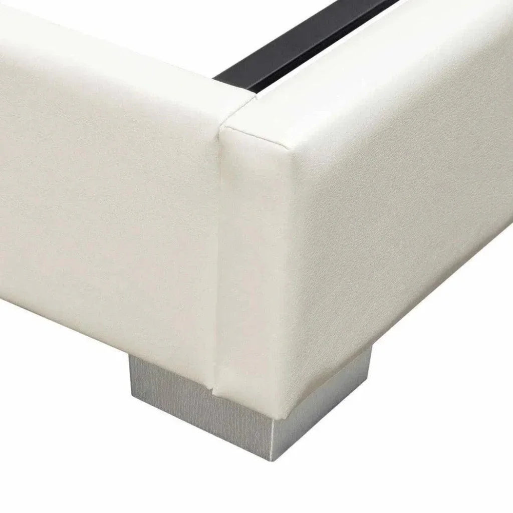 Diamond Sofa Bardot Channel Tufted White Leather Queen Bed