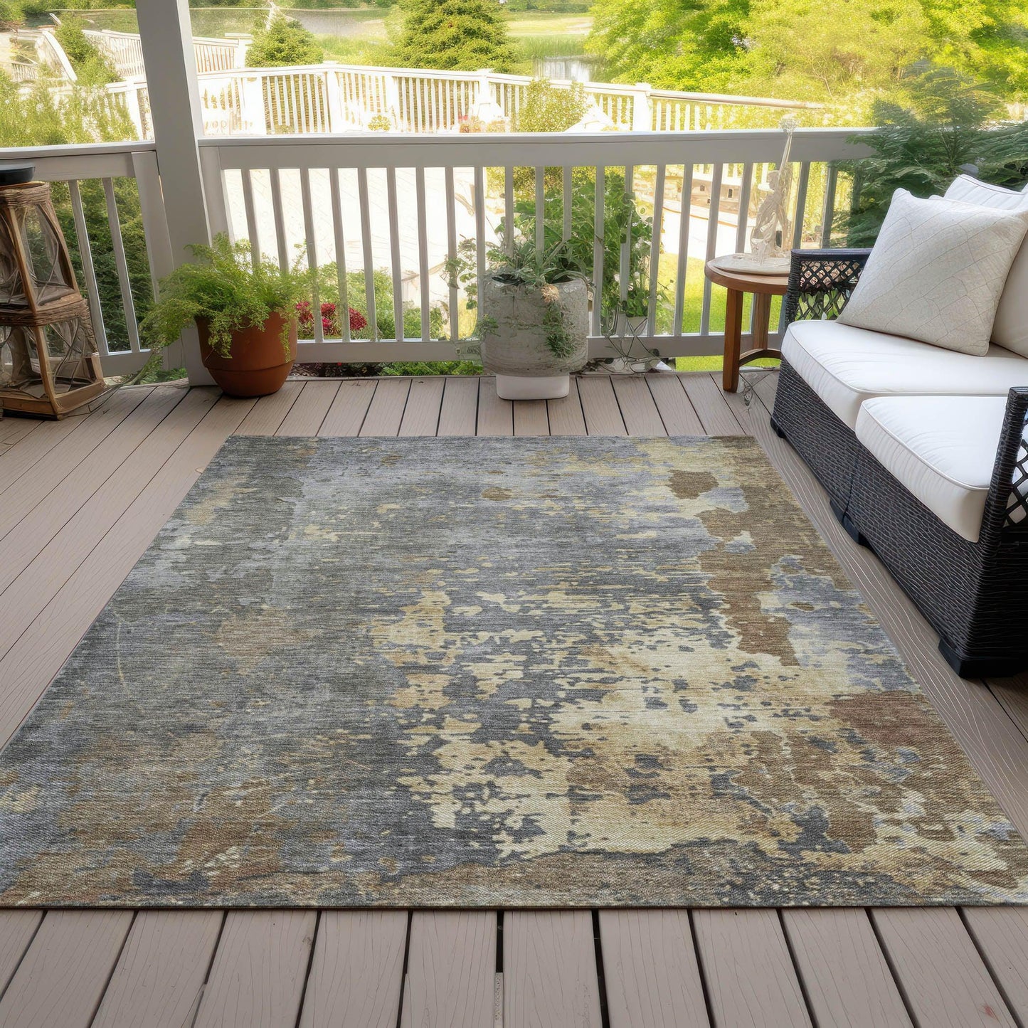 Eloril Brown Washable Indoor-Outdoor Rug