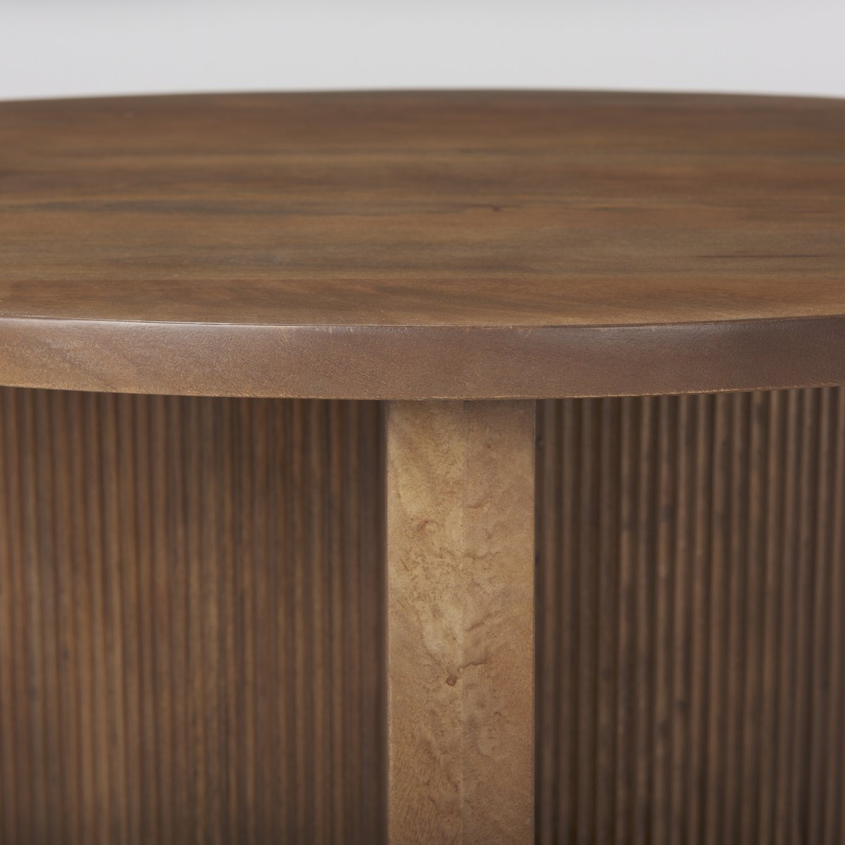 Mercana Enzo Foyer Round Accent Table