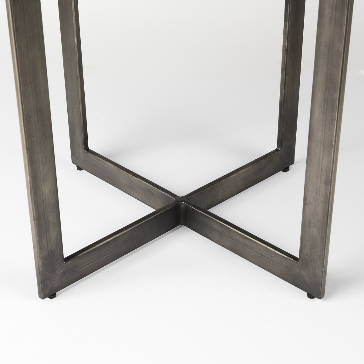 Mercana Faye Wood Top Round Dining Table