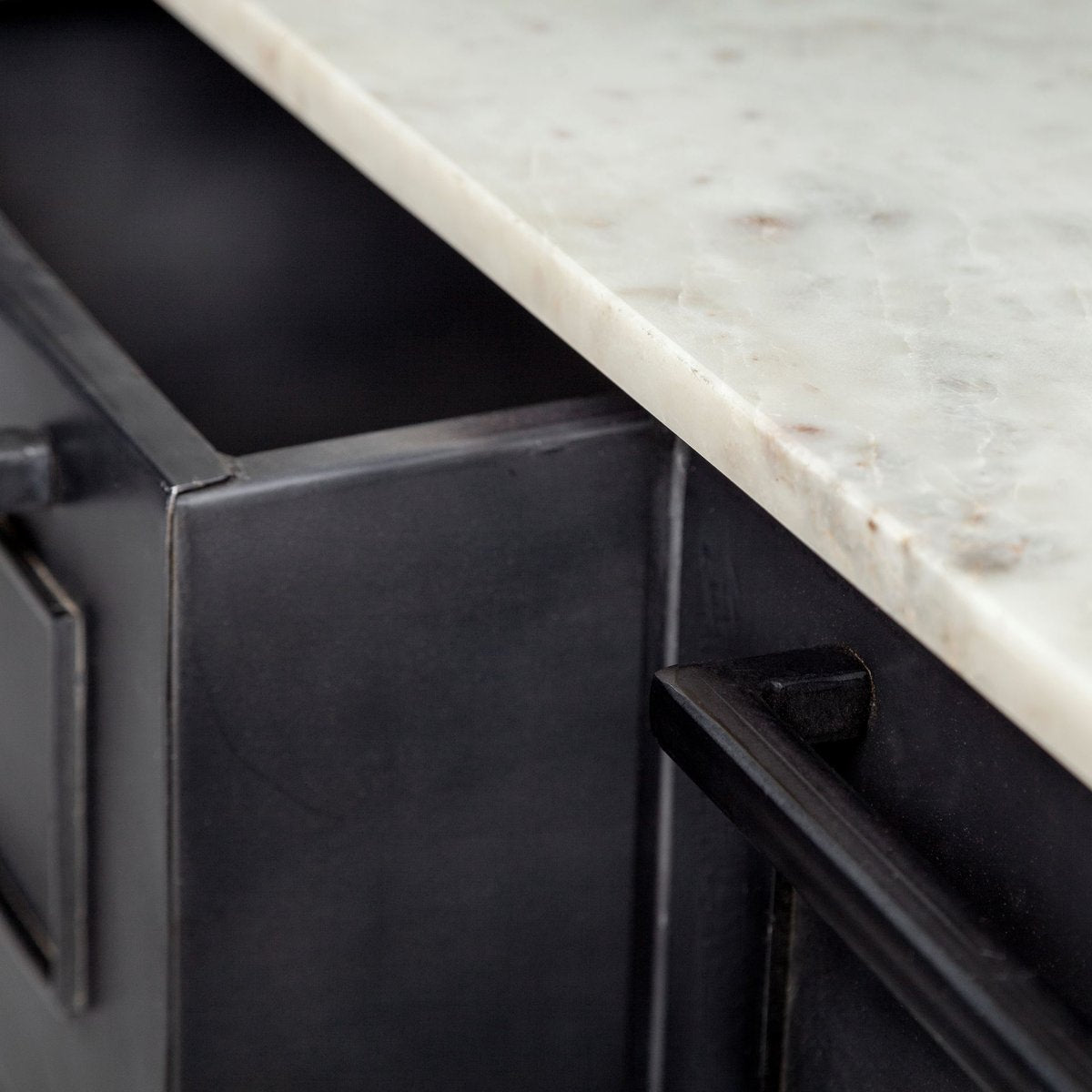 Mercana Fieri Four Drawers White Counter Table