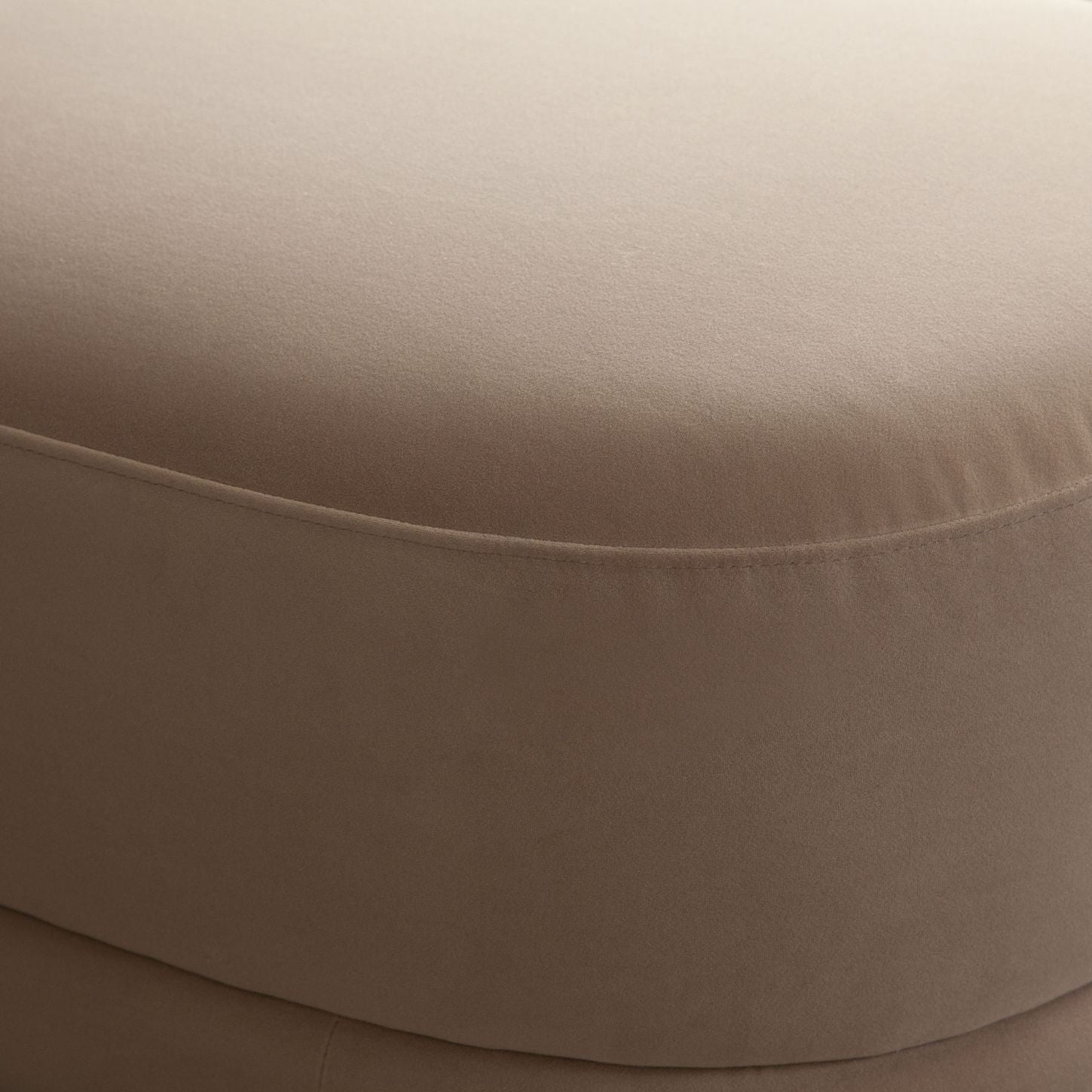 Diamond Sofa Fox Performance Fabric Oval Bedroom Bench