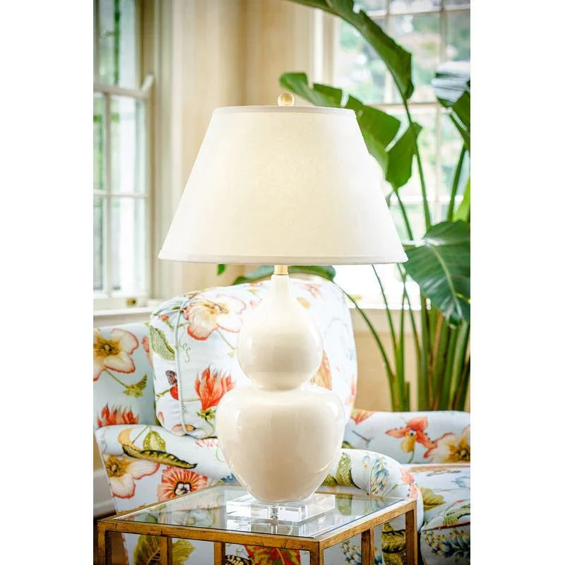 Chelsea House Fulton Vase Cream Crackle Glaze Finish Table Lamp
