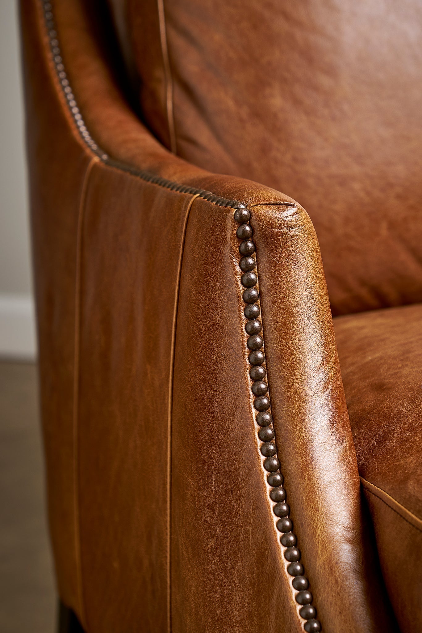 Jane Classic Design Leather Chair