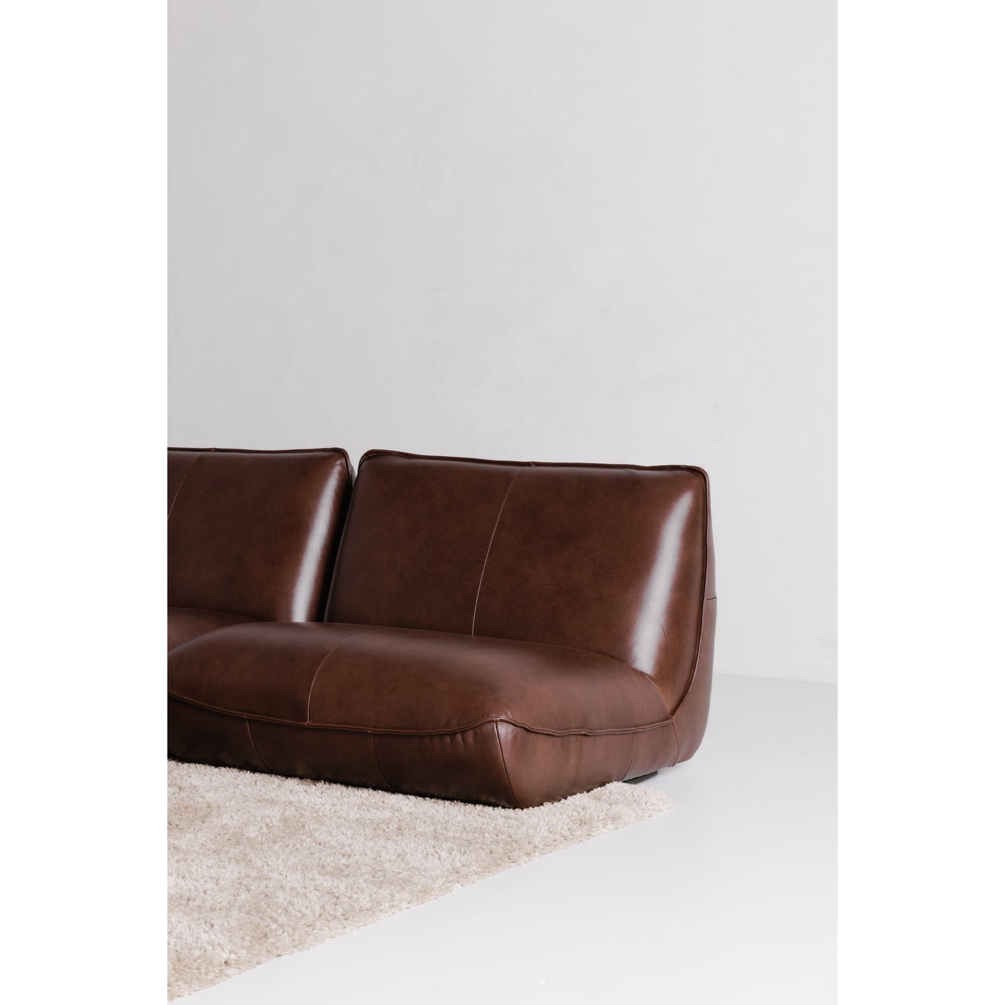 Zeppelin Top Grain Brown Leather Corner Chair