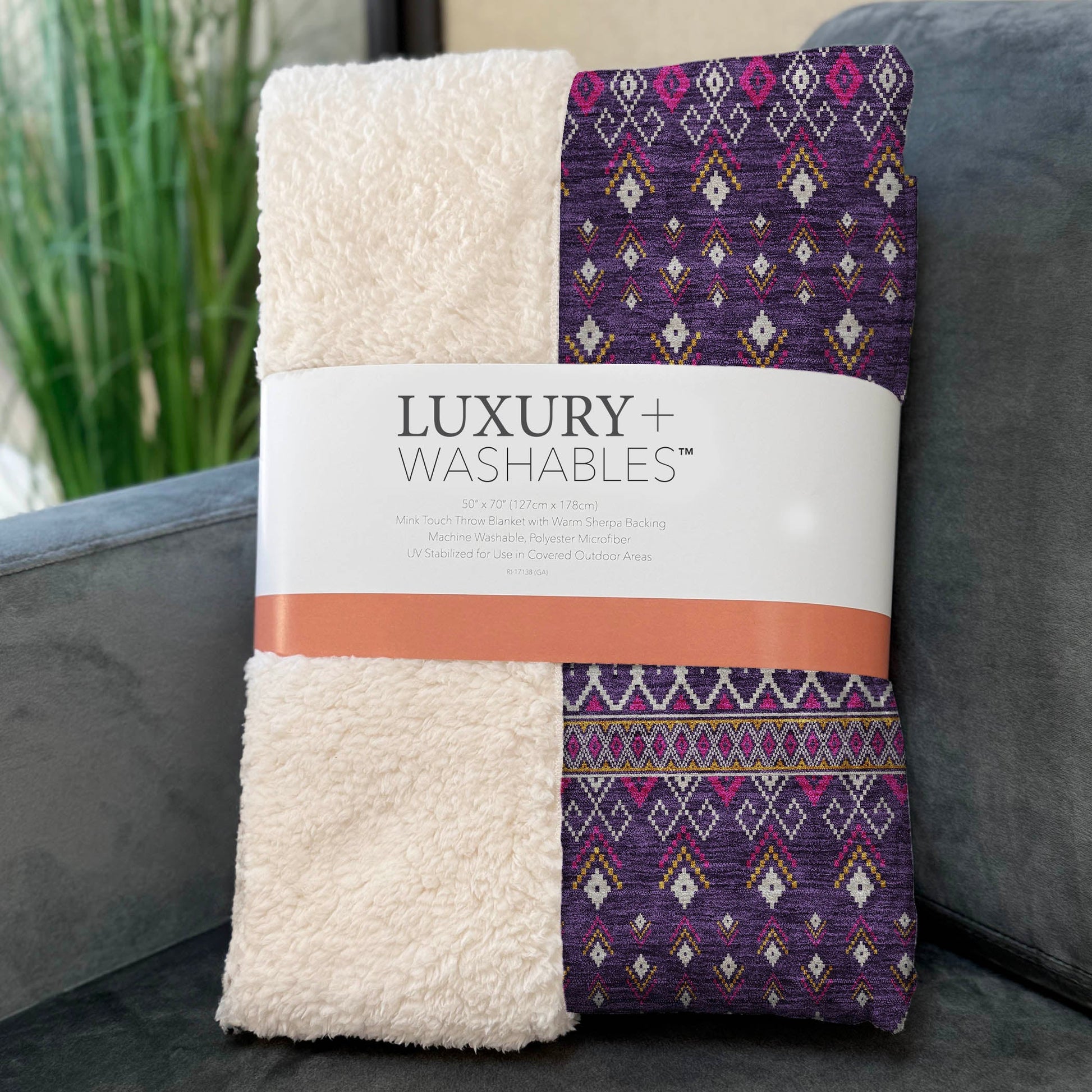 Addison Rugs Lazy Rivers Purple Indoor-Outdoor Rug with Matching Throw