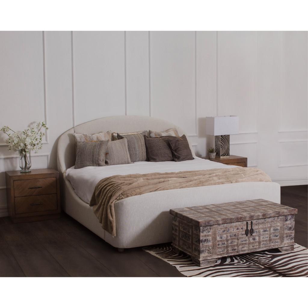 Peninsula Home Grace White Fabric King Bed