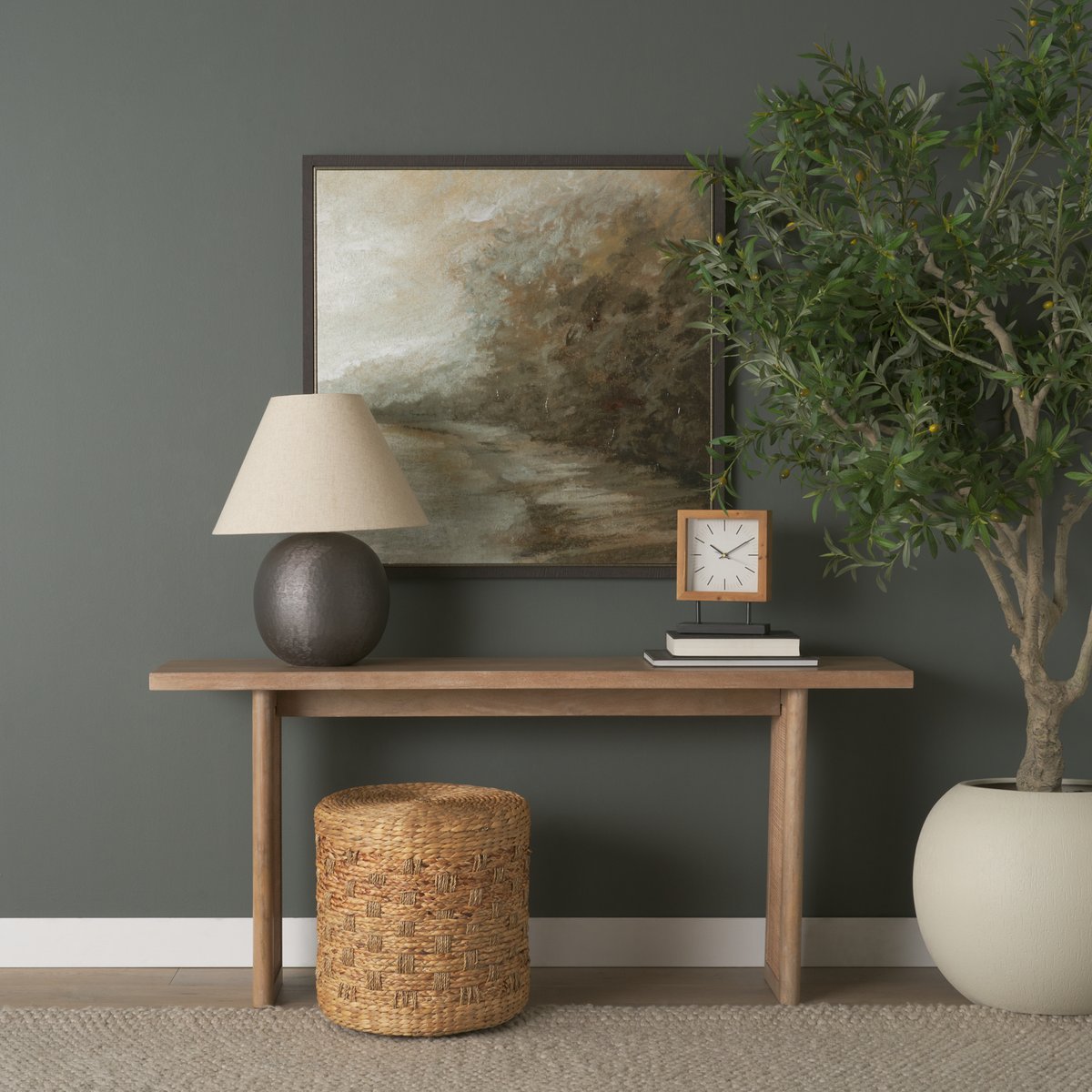 Mercana Michelle Woven Seagrass Round Pouf
