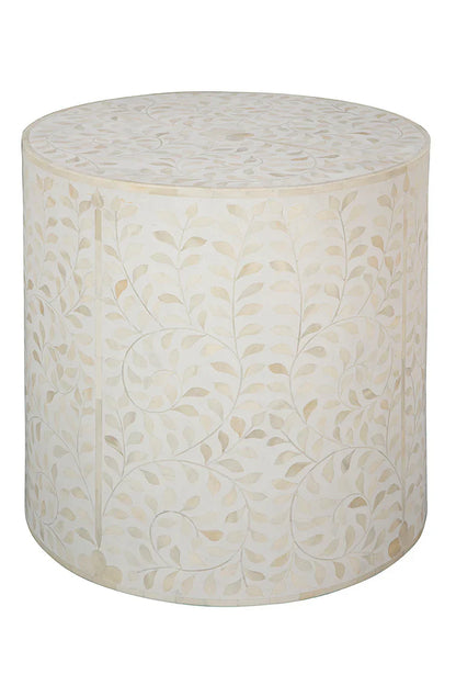 Furniture Classics Shell Marvelous White Round End Table