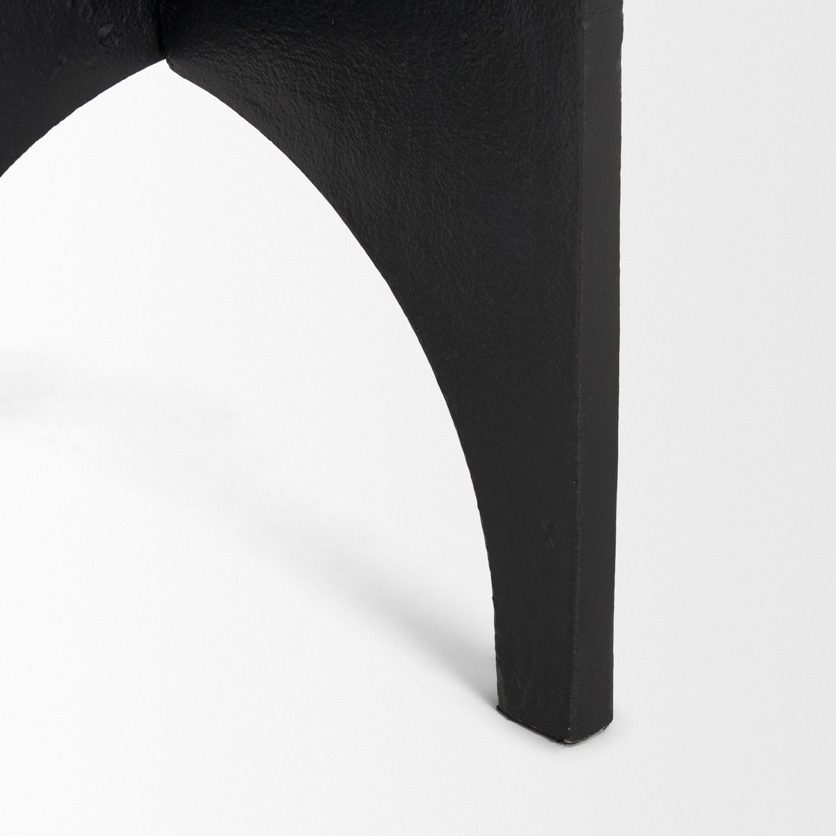Mercana Sobi Matte Black Round Accent Table