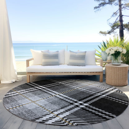 Spiral Whispers Black Washable Indoor-Outdoor Rug