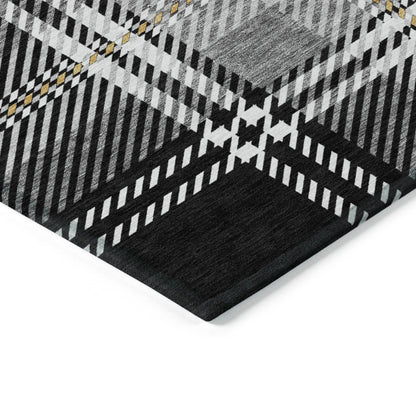 Spiral Whispers Black Washable Indoor-Outdoor Rug