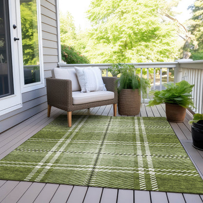 Spiral Whispers Green Washable Indoor-Outdoor Rug