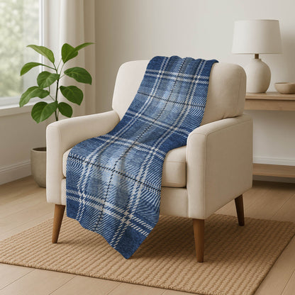 Spiral Whispers Navy Washable Indoor-Outdoor Rug