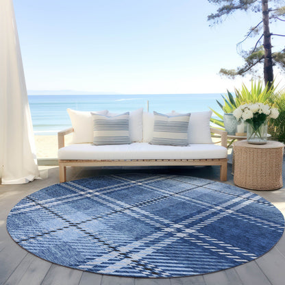 Spiral Whispers Navy Washable Indoor-Outdoor Rug