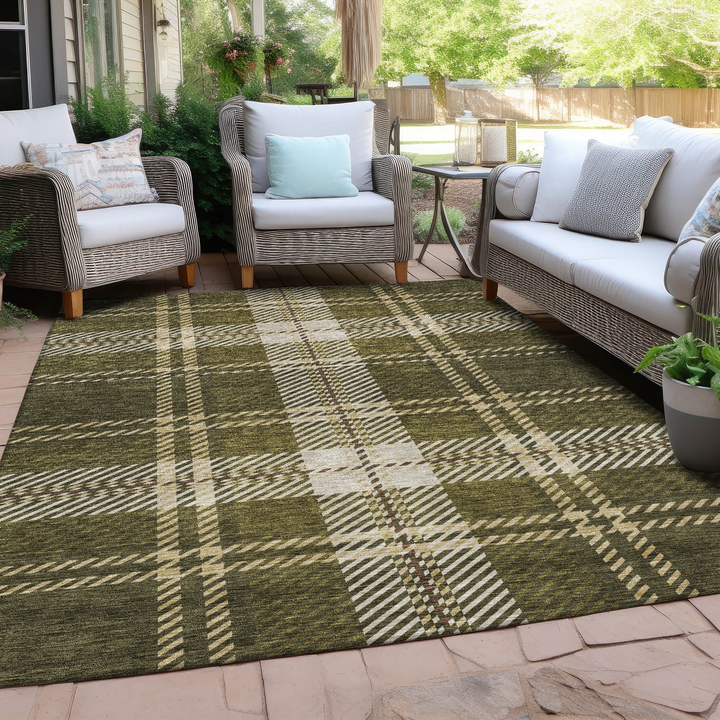 Spiral Whispers Olive Washable Indoor-Outdoor Rug