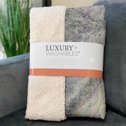 Watercolors Ivory Washable Indoor-Outdoor Rug