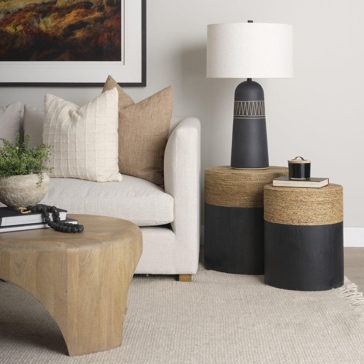 Mercana Wenopa Matte Black Round Accent Table 2PC