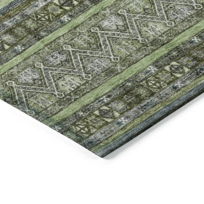 LOOMLAN Rugs Ysadora Green Washable Indoor-Outdoor Rug