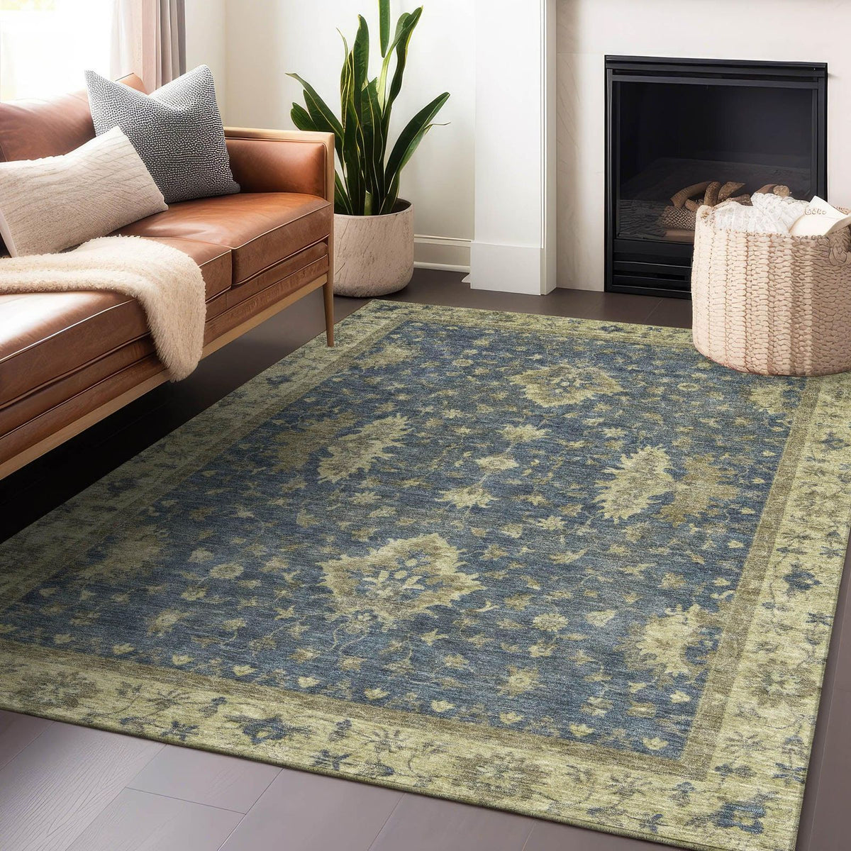 Iriaris Blue Washable Indoor-Outdoor Rug -- blue