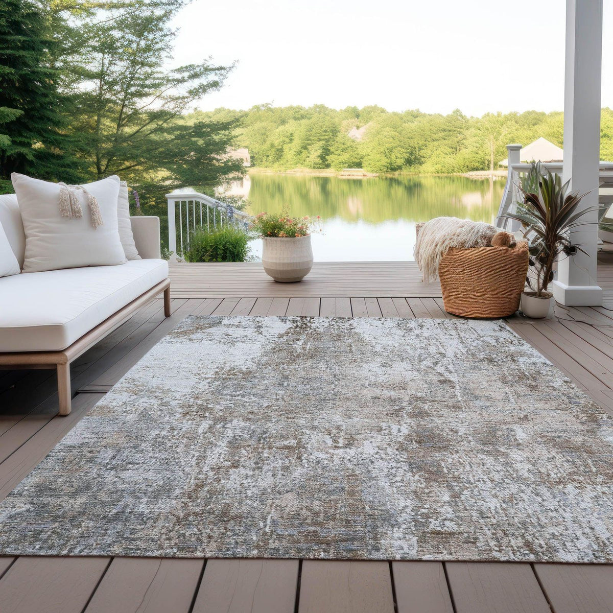 Kaelion Brown Washable Indoor-Outdoor Rug