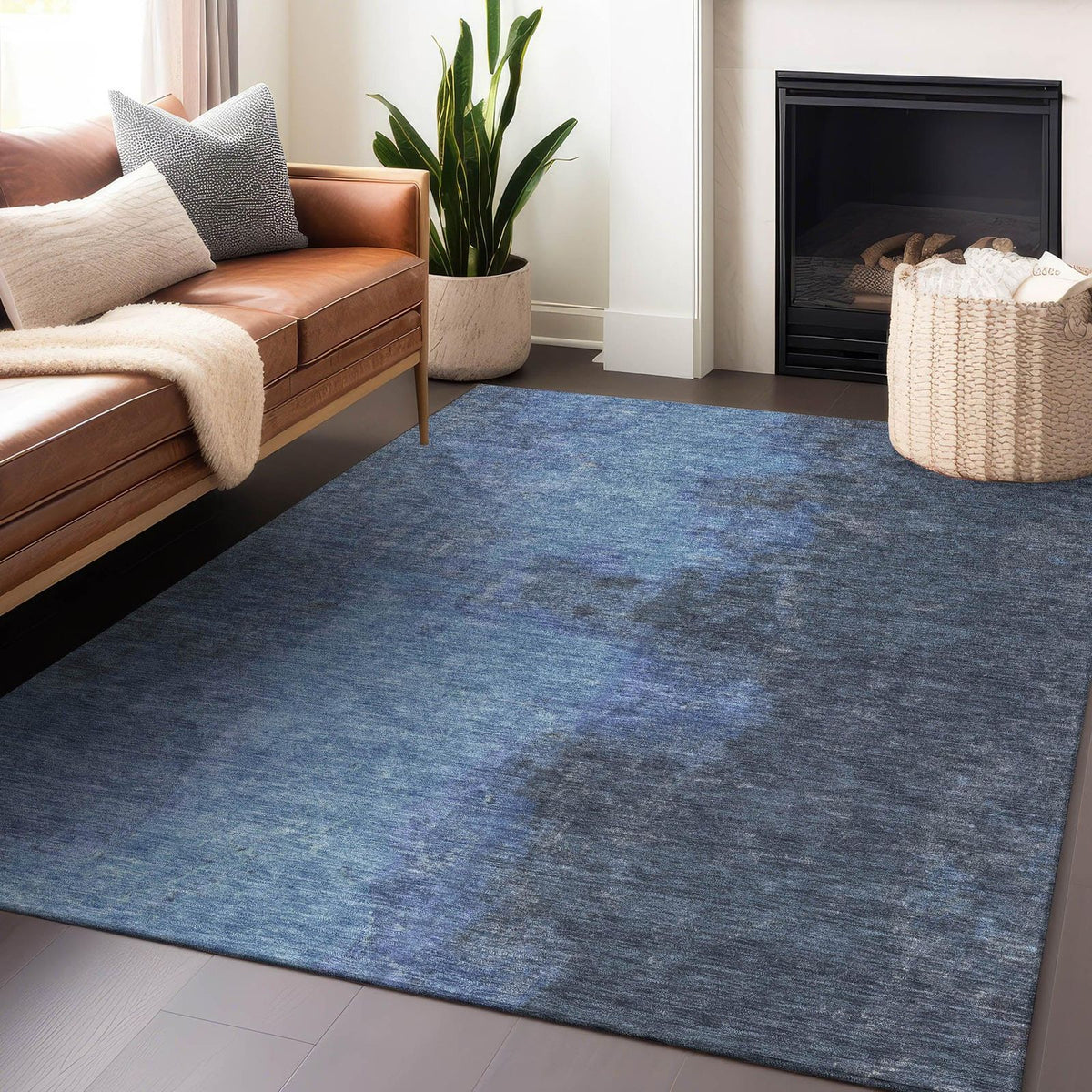Iriion Blue Washable Indoor-Outdoor Rug -- blue