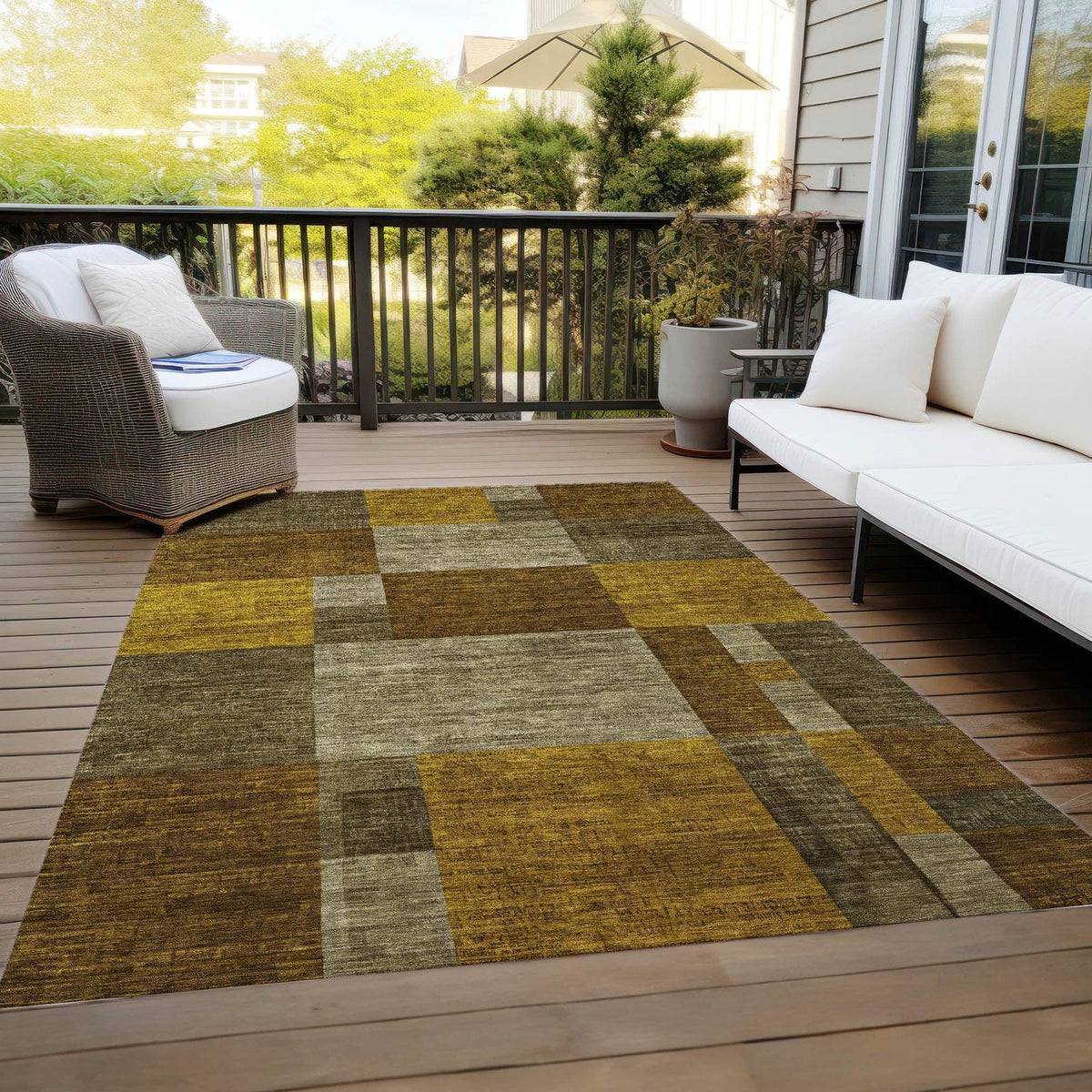 Iriyn Gray Washable Indoor-Outdoor Rug