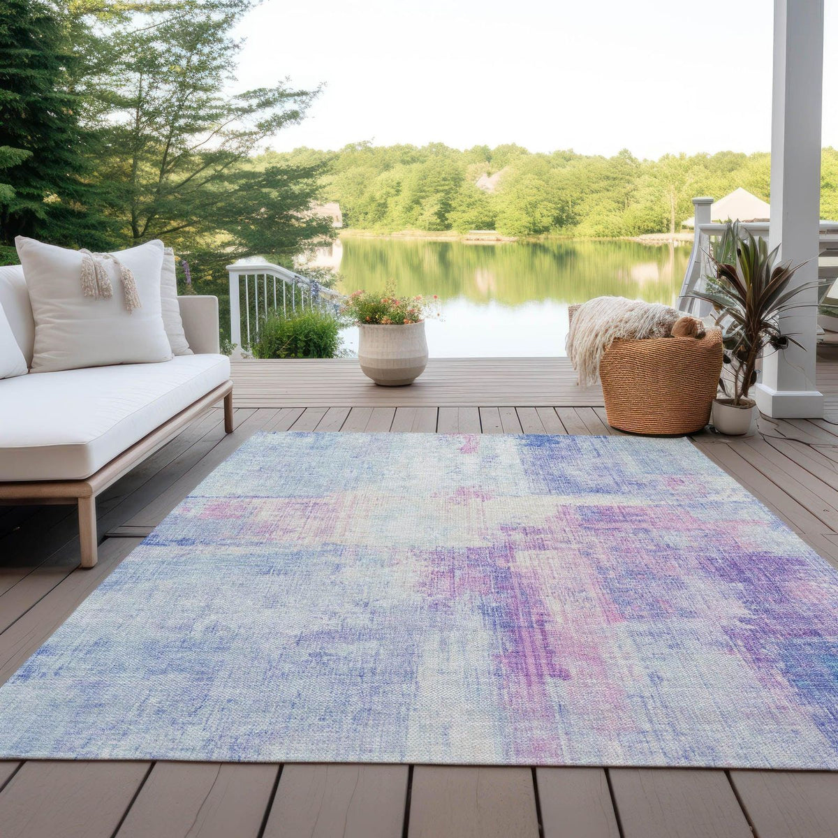 Jaelor Blue Washable Indoor-Outdoor Rug