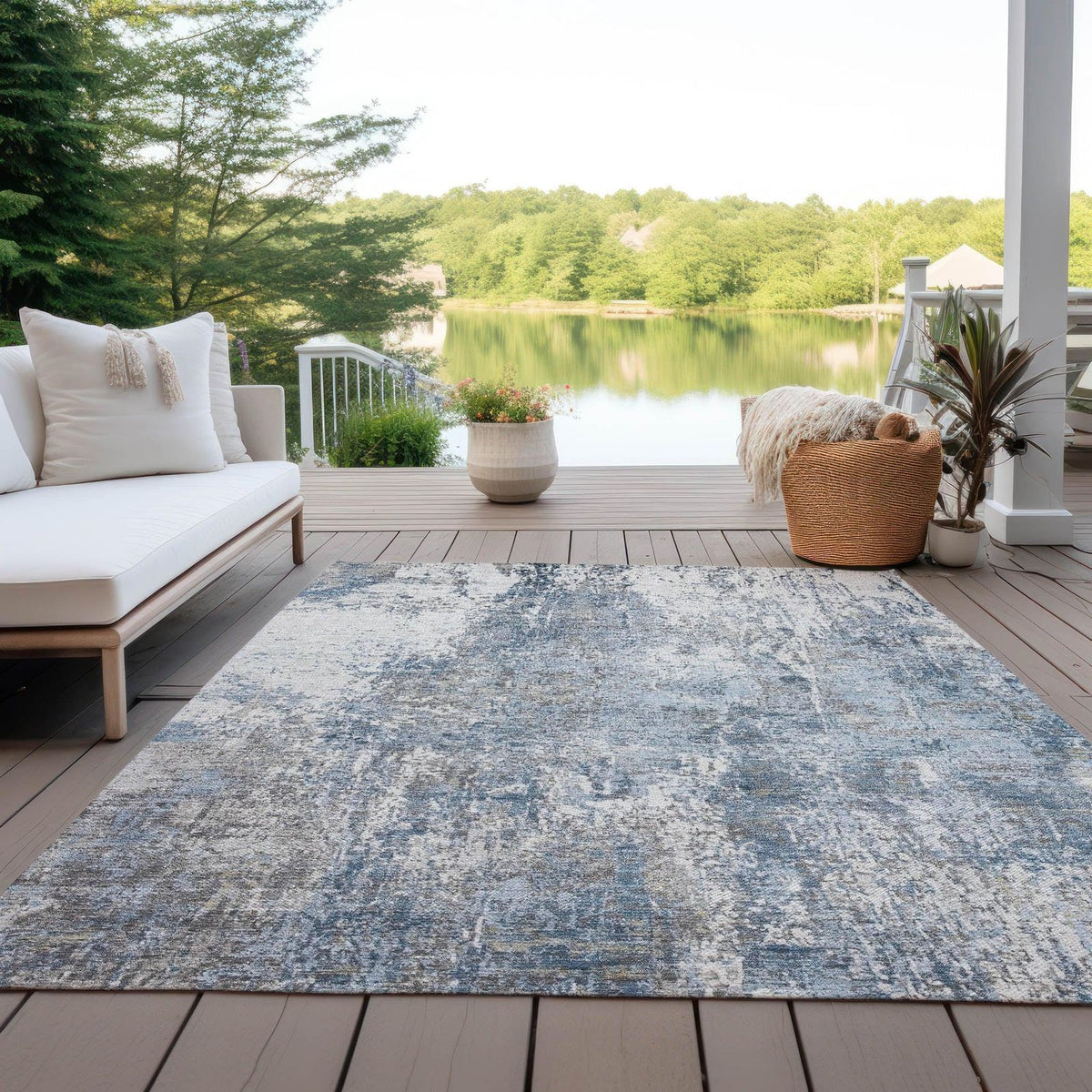 Kaelion Blue Washable Indoor-Outdoor Rug
