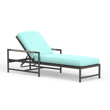 Pietra Adjustable Backrest Comfortable Outdoor Chaise