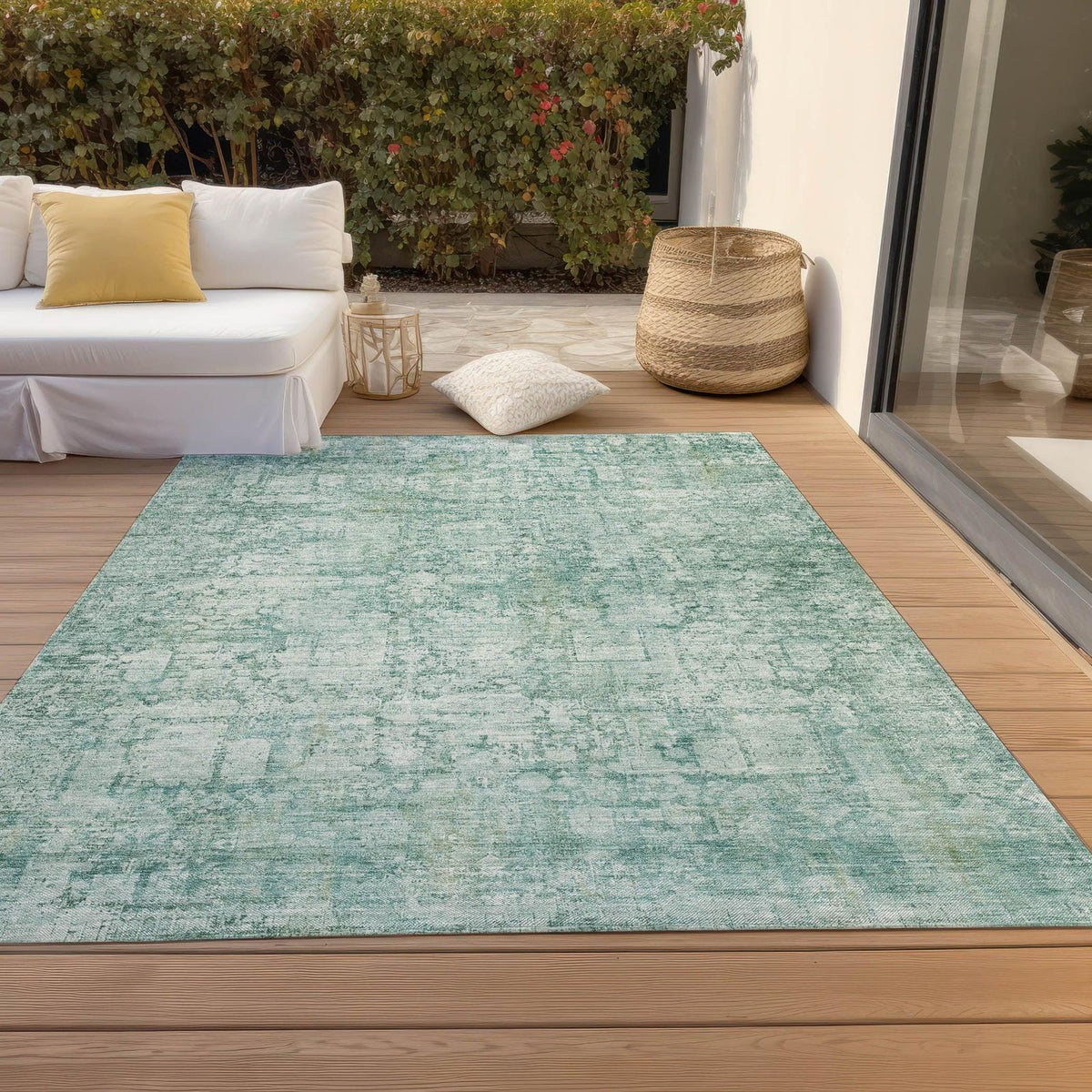 Kaelien Teal Washable Indoor-Outdoor Rug -- teal