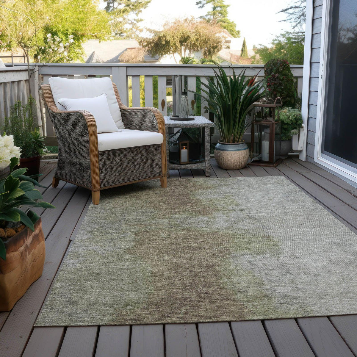 Iriel Brown Washable Indoor-Outdoor Rug -- brown