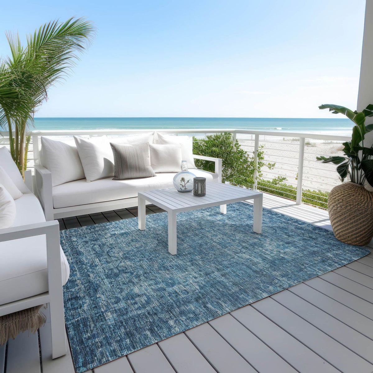 Iriira Blue Washable Indoor-Outdoor Rug -- blue