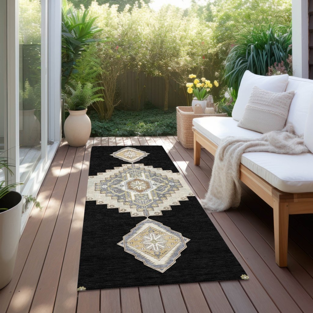 LOOMLAN Rugs Elira Black Washable Indoor-Outdoor Rug