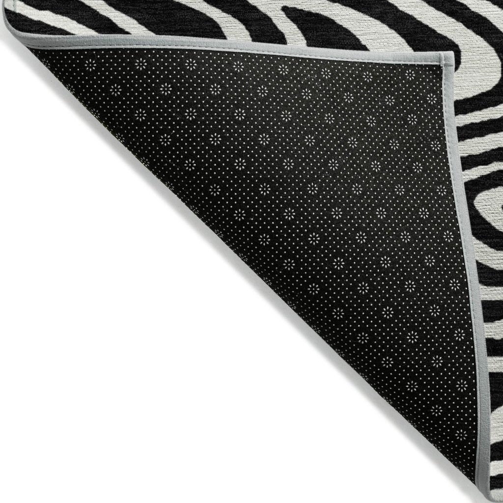 LOOMLAN Rugs Evalora Black Washable Indoor-Outdoor Rug
