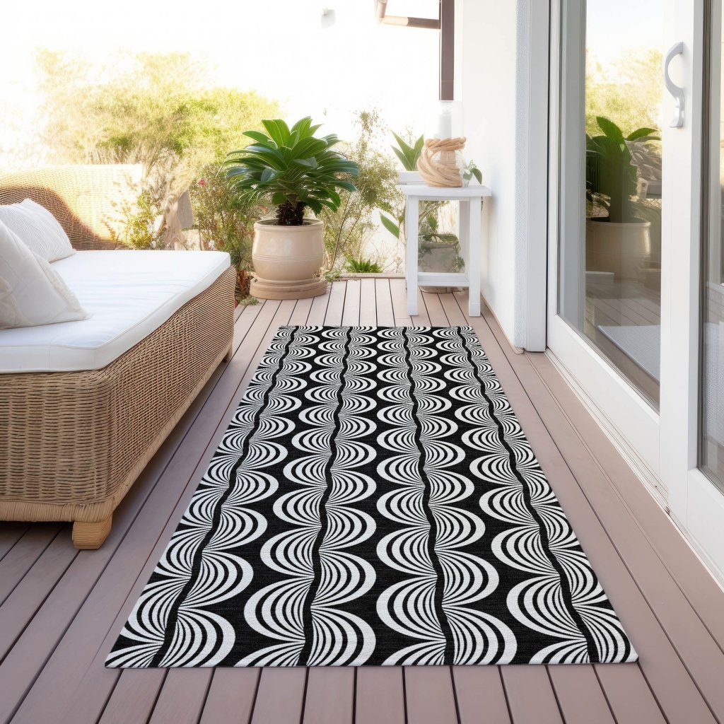 LOOMLAN Rugs Kairova Black Washable Indoor-Outdoor Rug