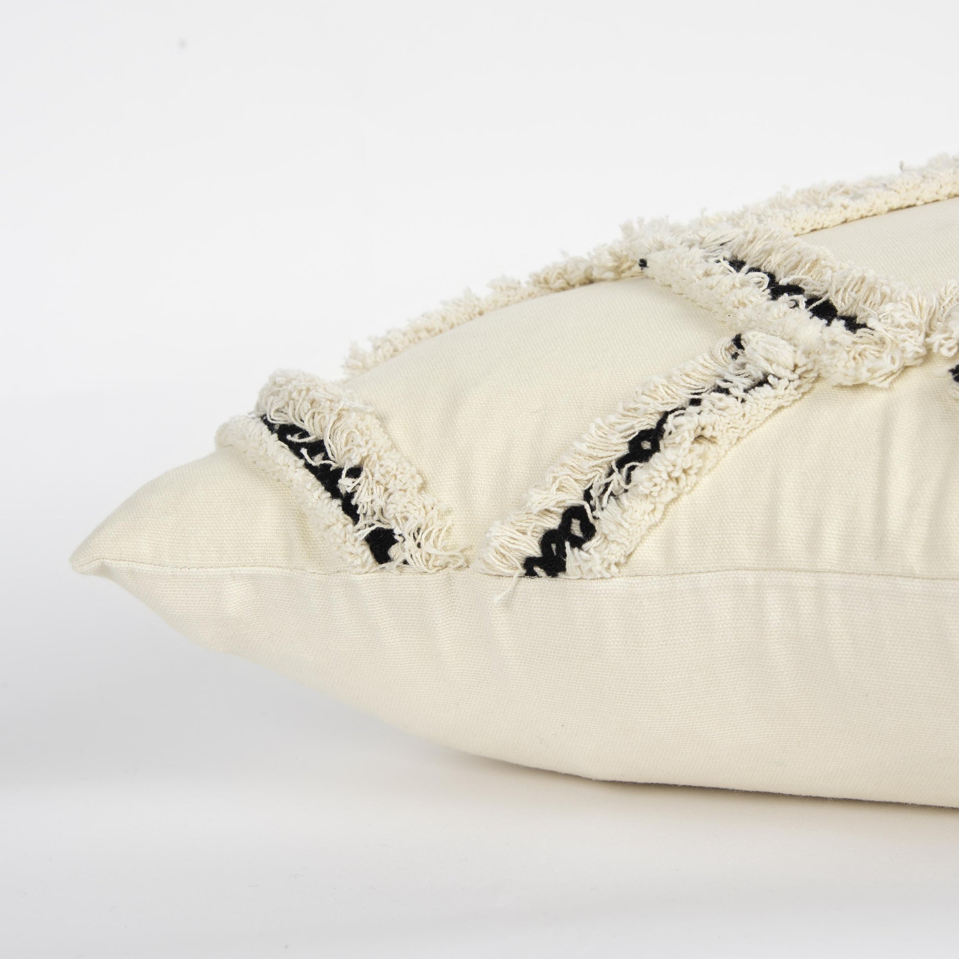 Edie Diamond White & Black Throw Pillow With Down Insert Throw Pillows LOOMLAN By LOOMLAN