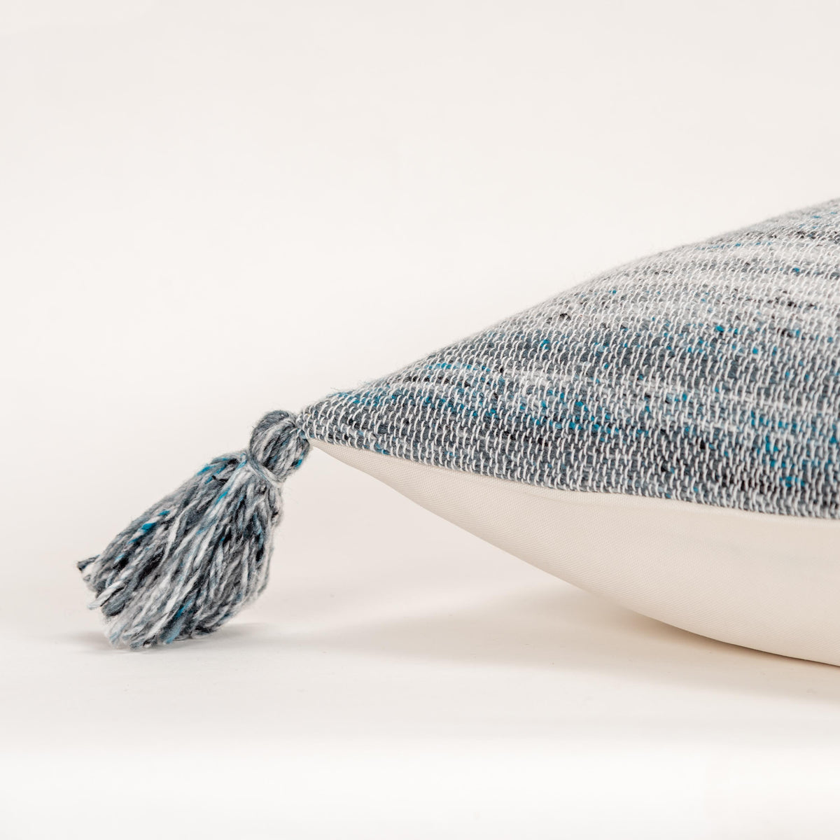 LOOMLAN Evan Boho Outdoor Throw Pillow