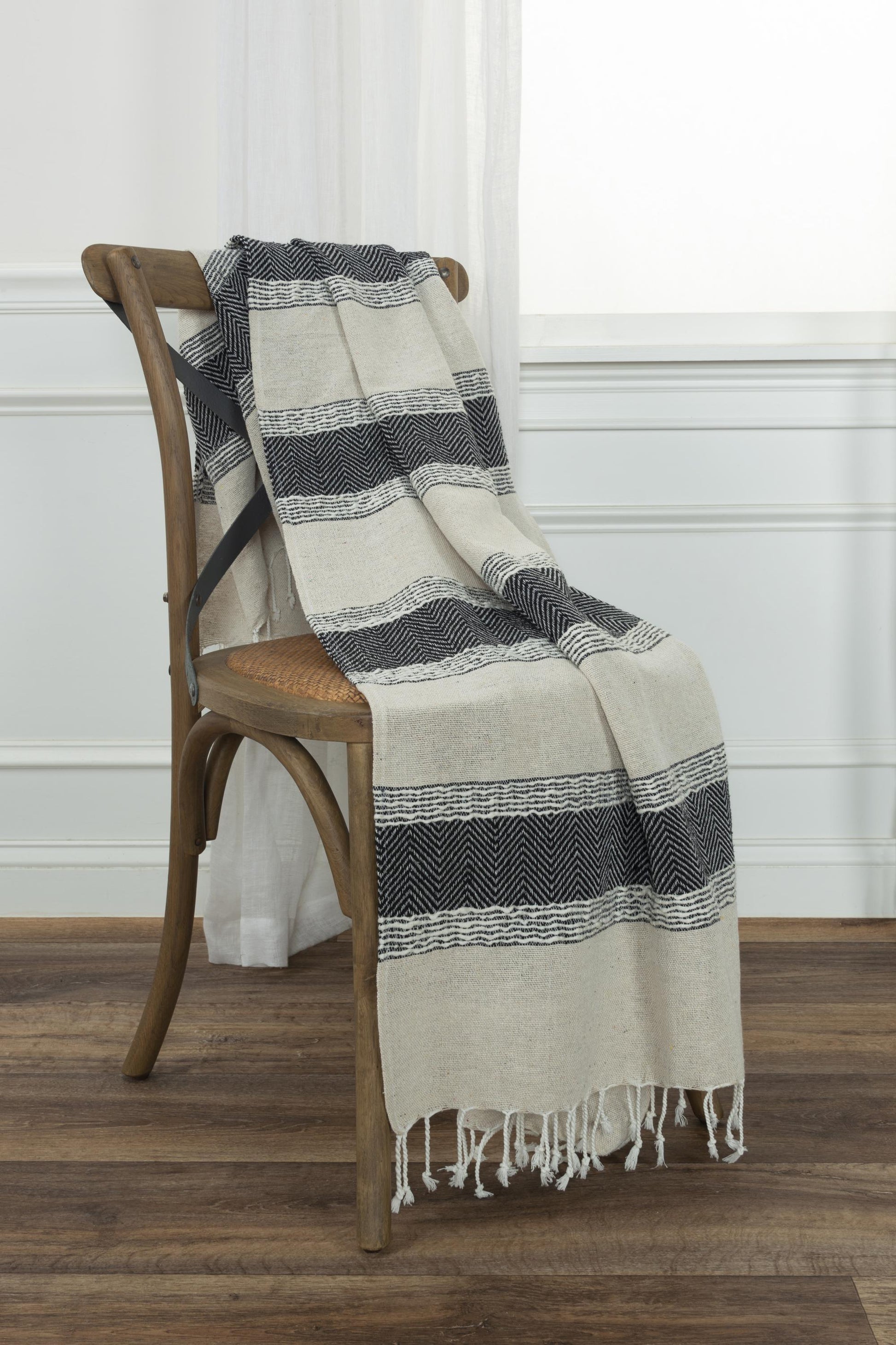 Hilda Soft Cotton Throw Blanket With Fringe Throw Pillows LOOMLAN By LOOMLAN