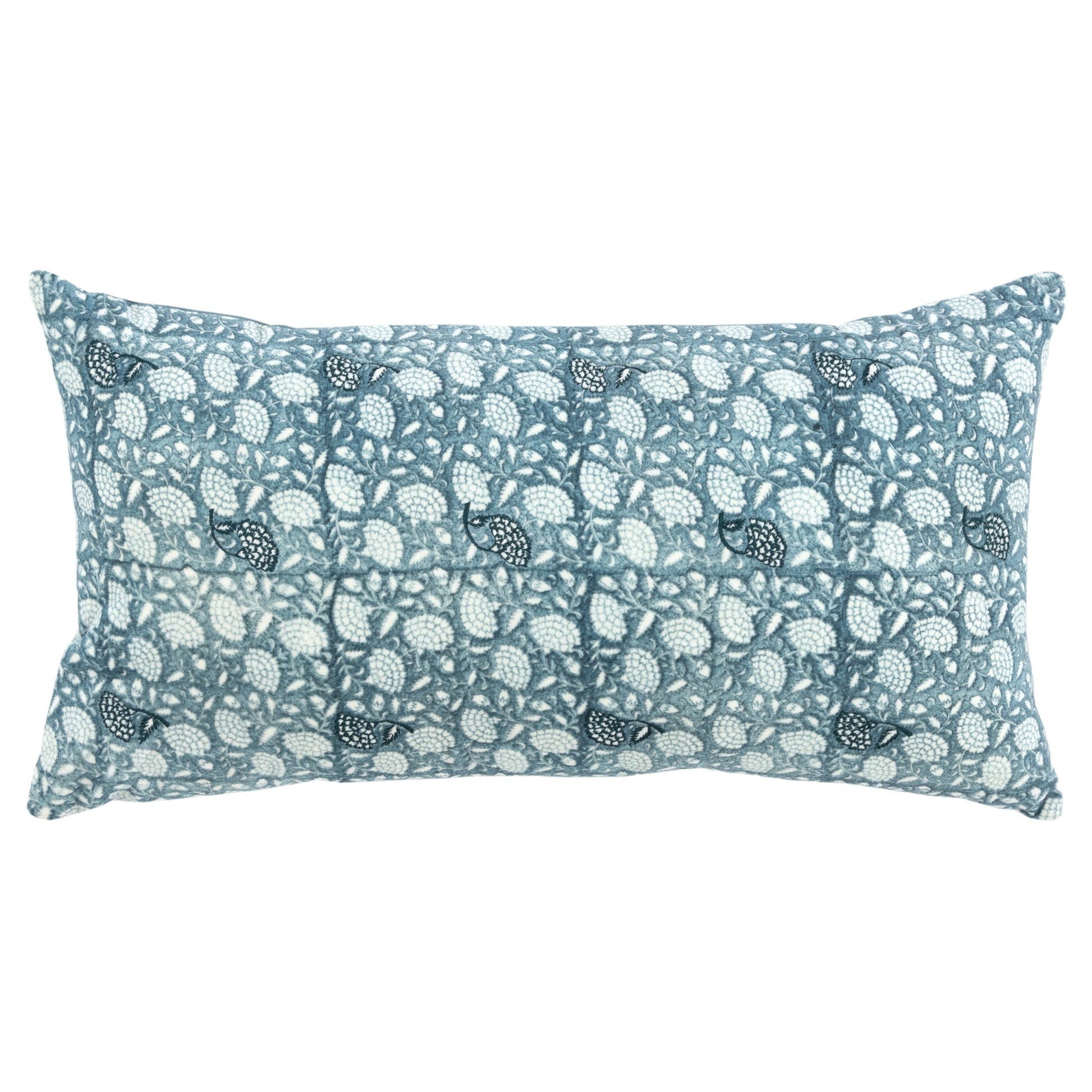 Solo Lumbar Decorative Pillow Throw Pillows LOOMLAN By LOOMLAN