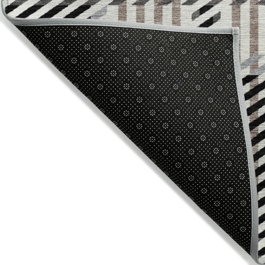 LOOMLAN Rugs Lunara Black Washable Indoor-Outdoor Rug
