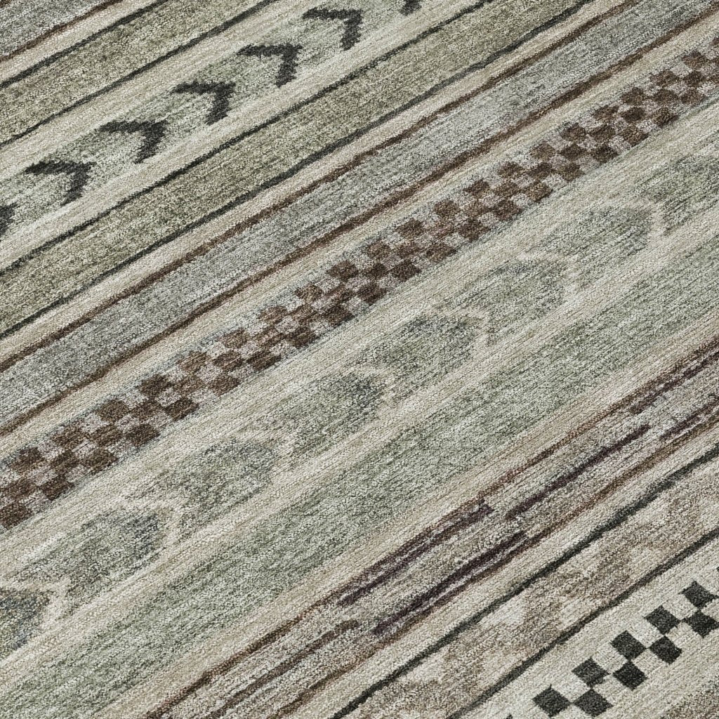LOOMLAN Rugs Luthyra Brown Washable Indoor-Outdoor Rug