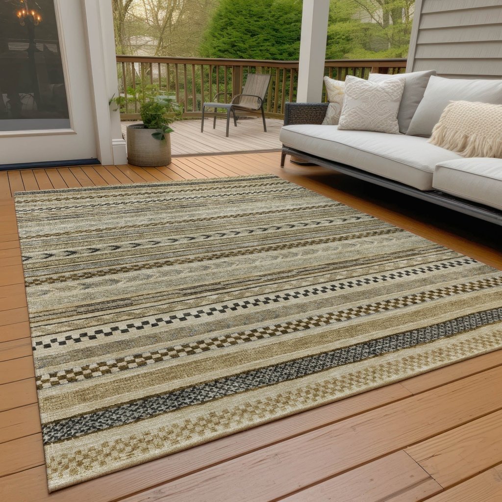 LOOMLAN Rugs Luthyra Chocolate Washable Indoor-Outdoor Rug